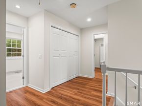 3845 Park Avenue 18, Fairfield CT 06825