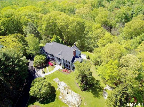 30 Whipstick Road, Ridgefield CT 06877