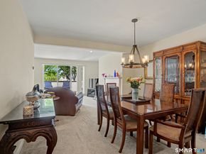 89 Harbor Drive 206, Stamford CT 06902