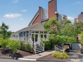 89 Harbor Drive 206, Stamford CT 06902