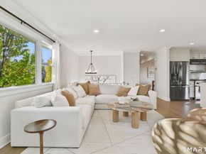 6 Meadowbank Road, Greenwich CT 06870