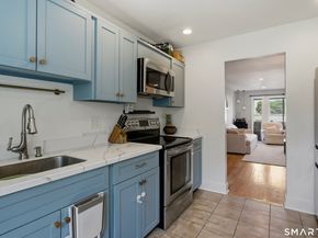 455 Hope Street 3E, Stamford CT 06906