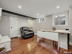 8 Wildmere Lane, Norwalk CT 06851
