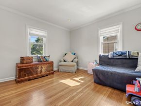 8 Wildmere Lane, Norwalk CT 06851