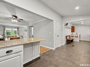 8 Wildmere Lane, Norwalk CT 06851