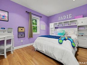 8 Wildmere Lane, Norwalk CT 06851