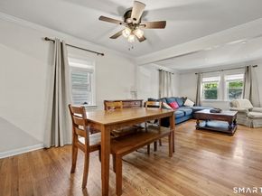 8 Wildmere Lane, Norwalk CT 06851