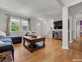 8 Wildmere Lane, Norwalk CT 06851