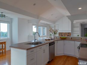 132-MF Merrimac Drive, Trumbull CT 06611