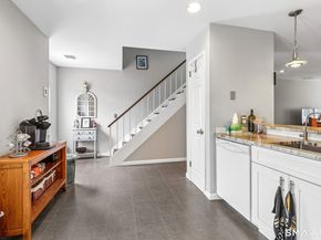 1900 Summer Street 19, Stamford CT 06905