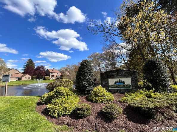 23 Eagle Rock Circle 23, Monroe CT 06468