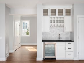 6 Walnut Ridge Court, Stamford CT 06904