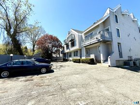 105 Tremont Avenue C, Bridgeport CT 06606
