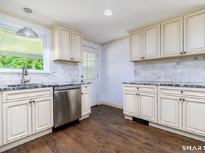 162 Killian Avenue, Trumbull CT 06611