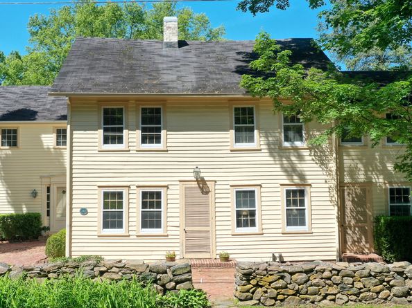 708 Ponus Ridge, New Canaan CT 06840