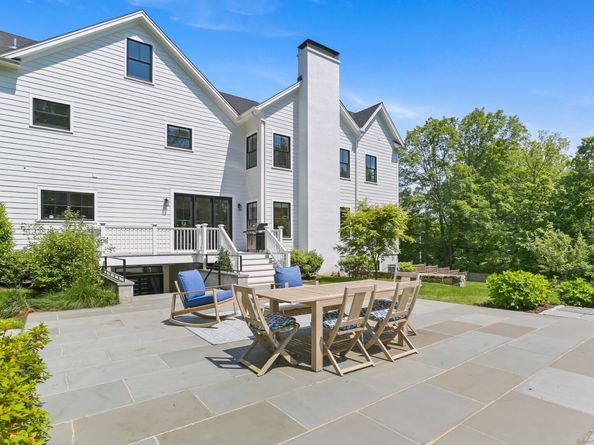 2015 Redding Road, Fairfield CT 06824