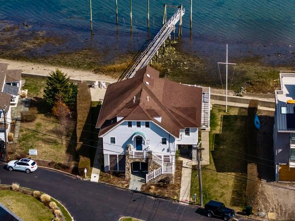 47 Neptune Avenue, Norwalk CT 06854