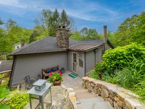 110 Dudley Road, Wilton CT 06897
