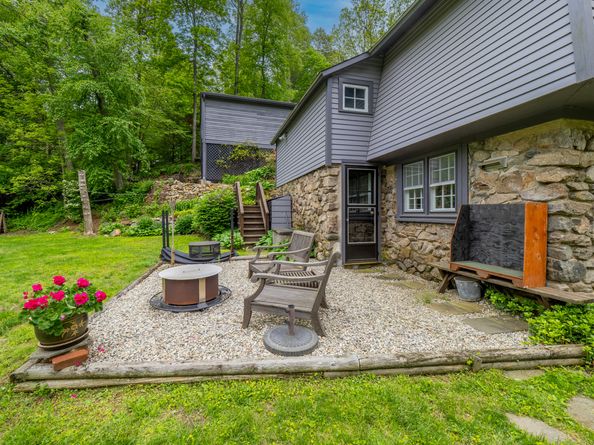 110 Dudley Road, Wilton CT 06897