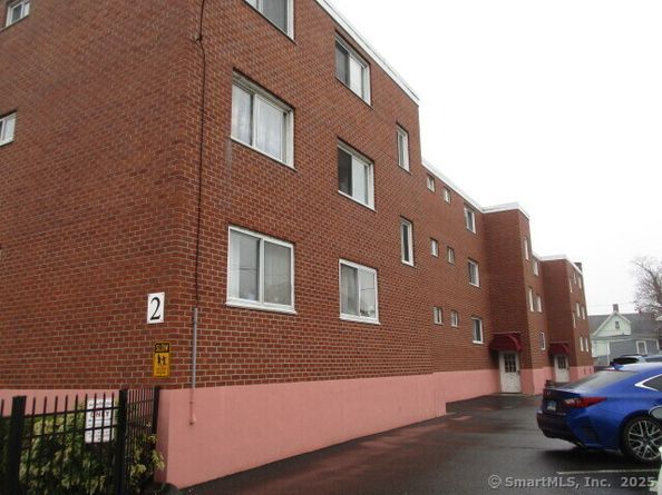4 Van Zant Street A2, Norwalk CT 06855