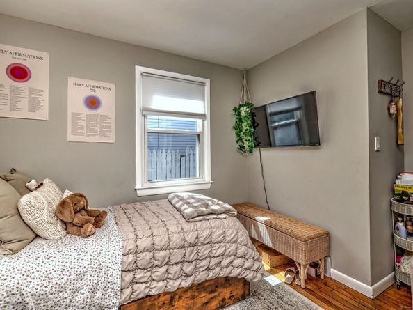 25 Broadway, Bridgeport CT 06606