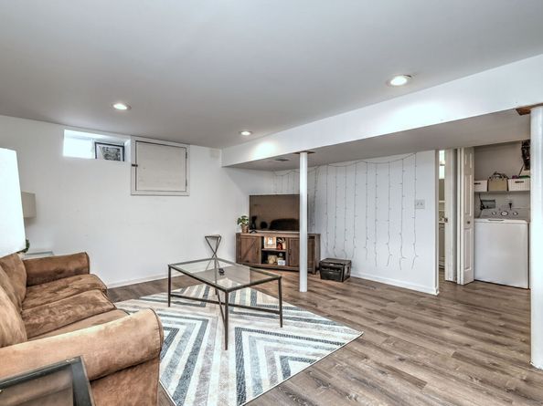 25 Broadway, Bridgeport CT 06606