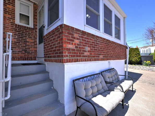 1852 Madison Avenue, Bridgeport CT 06606