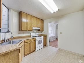 1427A Jackson Street, San Francisco CA 94109