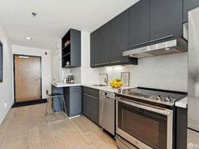 1510 Park Avenue 302, Emeryville CA 94608