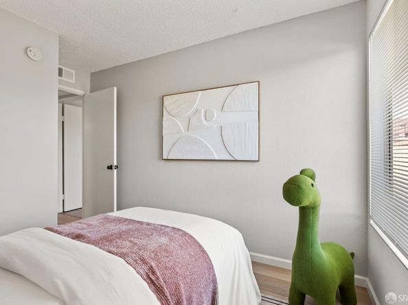 5319 Ridgeview Circle 10, El Sobrante CA 94803