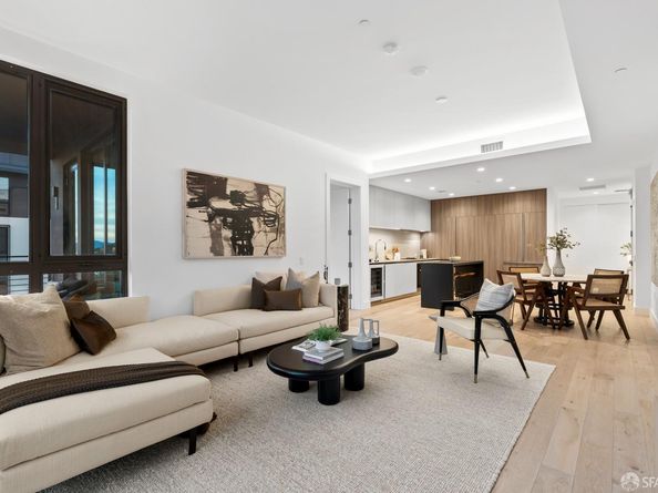 1 Bristol Court 521, San Francisco CA 94130