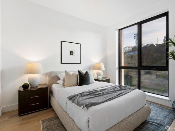 1 Bristol Court 521, San Francisco CA 94130