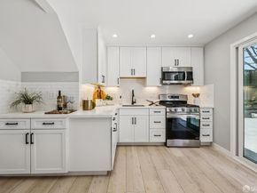 727 Lockhaven Drive, Pacifica CA 94044