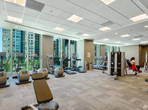 425 1st Street 4304, San Francisco CA 94105