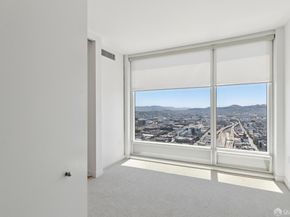 425 1st Street 4304, San Francisco CA 94105