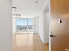 425 1st Street 4304, San Francisco CA 94105