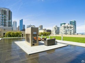 425 1st Street 4304, San Francisco CA 94105