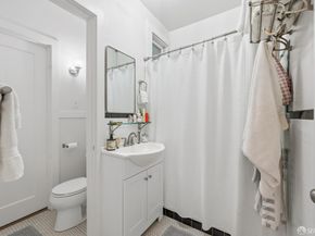 1441 Jones Street 301, San Francisco CA 94109