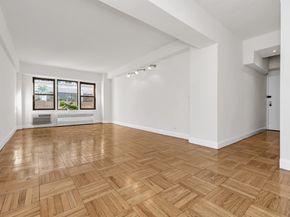220 East 54th Street 10D, New York NY 10022