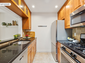 561 5th Street 4, Brooklyn NY 11215