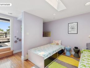 561 5th Street 4, Brooklyn NY 11215