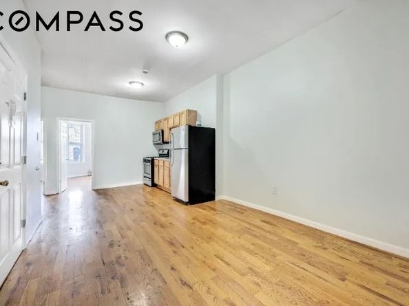255 Covert Street TWNHSE, Brooklyn NY 11207