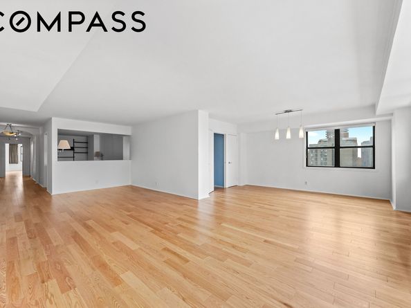 201 East 28th Street 16AB, New York NY 10016