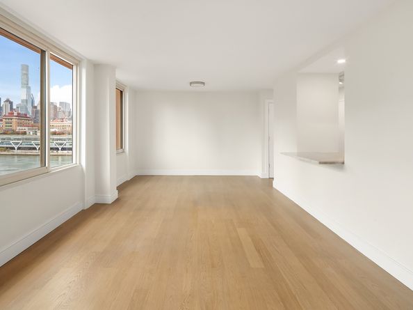 555 Main Street 1308, New York NY 10044