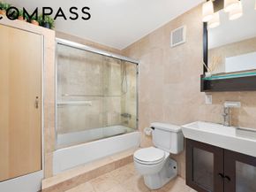 40 West 17th Street PH12C, New York NY 10011
