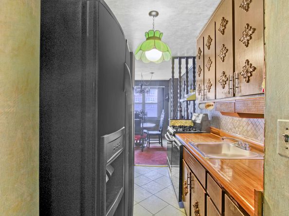 2932 West 5th Street 2C, Brooklyn NY 11224