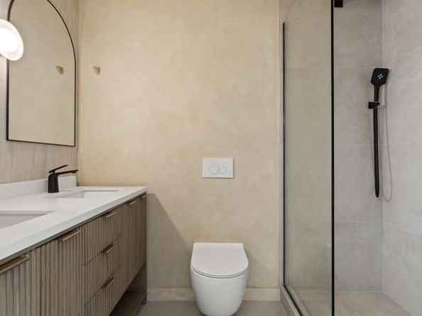 654 Jefferson Avenue 4A, Brooklyn NY 11221