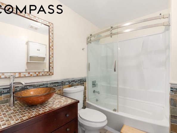 231 East 110th Street, New York NY 10029