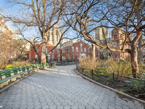 230 East 15th Street 7M, New York NY 10003