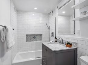 230 East 15th Street 7M, New York NY 10003